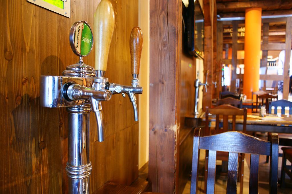 Grillbar Penzion & Restaurant Spišská Nová Ves 외부 사진